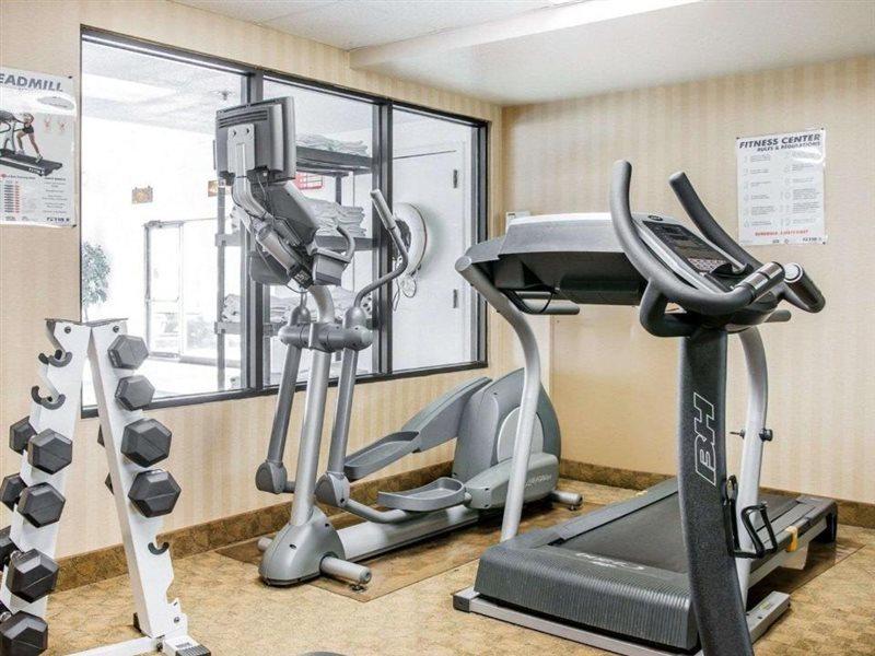 Comfort Inn & Suites Maumee - Toledo I80-90 מראה חיצוני תמונה