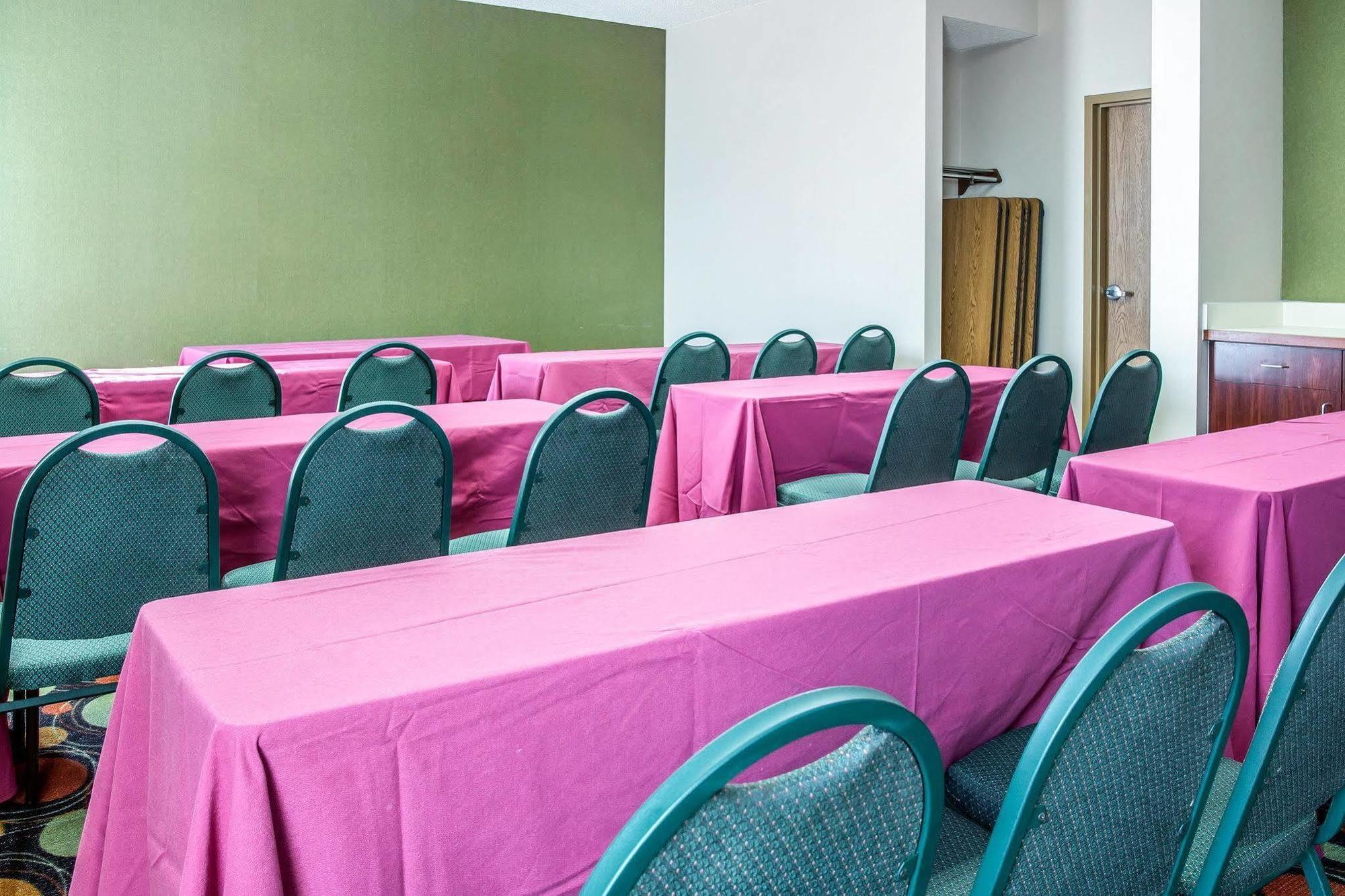 Comfort Inn & Suites Maumee - Toledo I80-90 מראה חיצוני תמונה